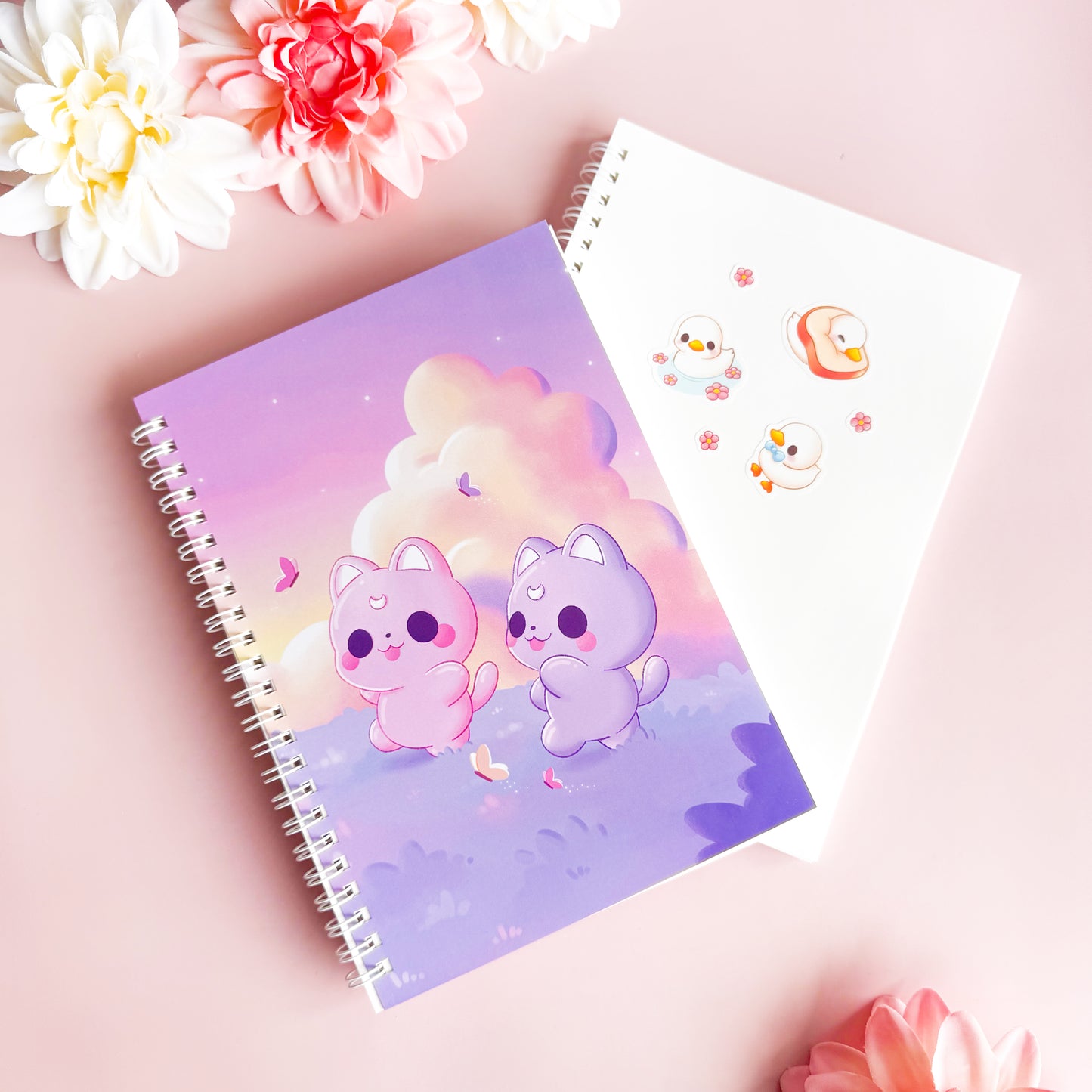 Cats in the meadow - Cute Sticker Book
