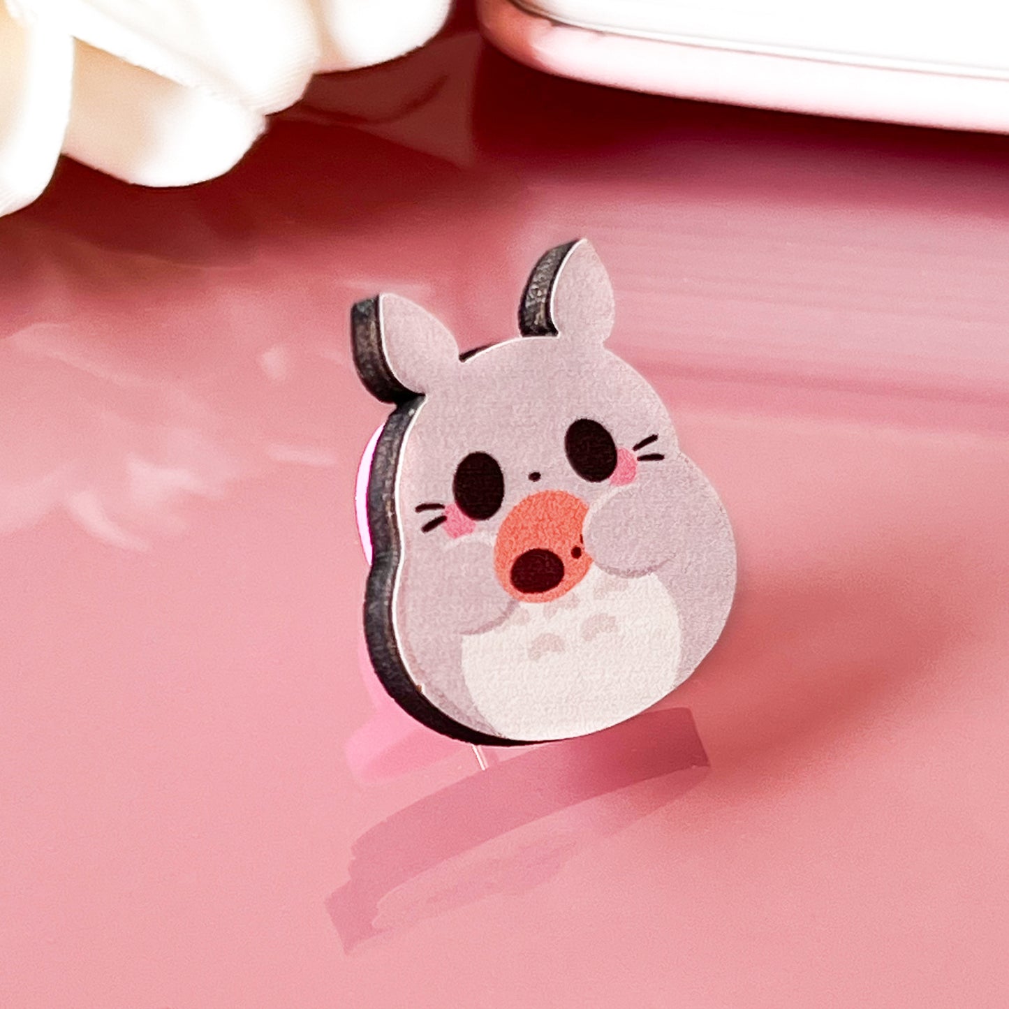 Graue Anime Katze - Holzpin