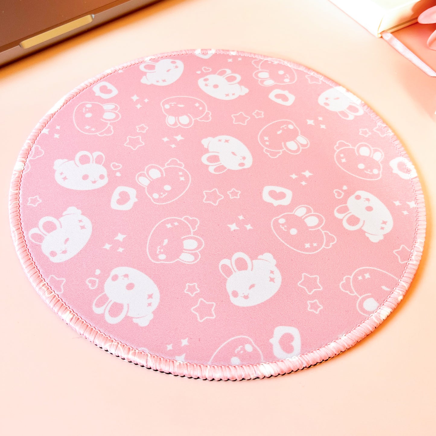 Hasen Muster mit Sterne Mousepad
