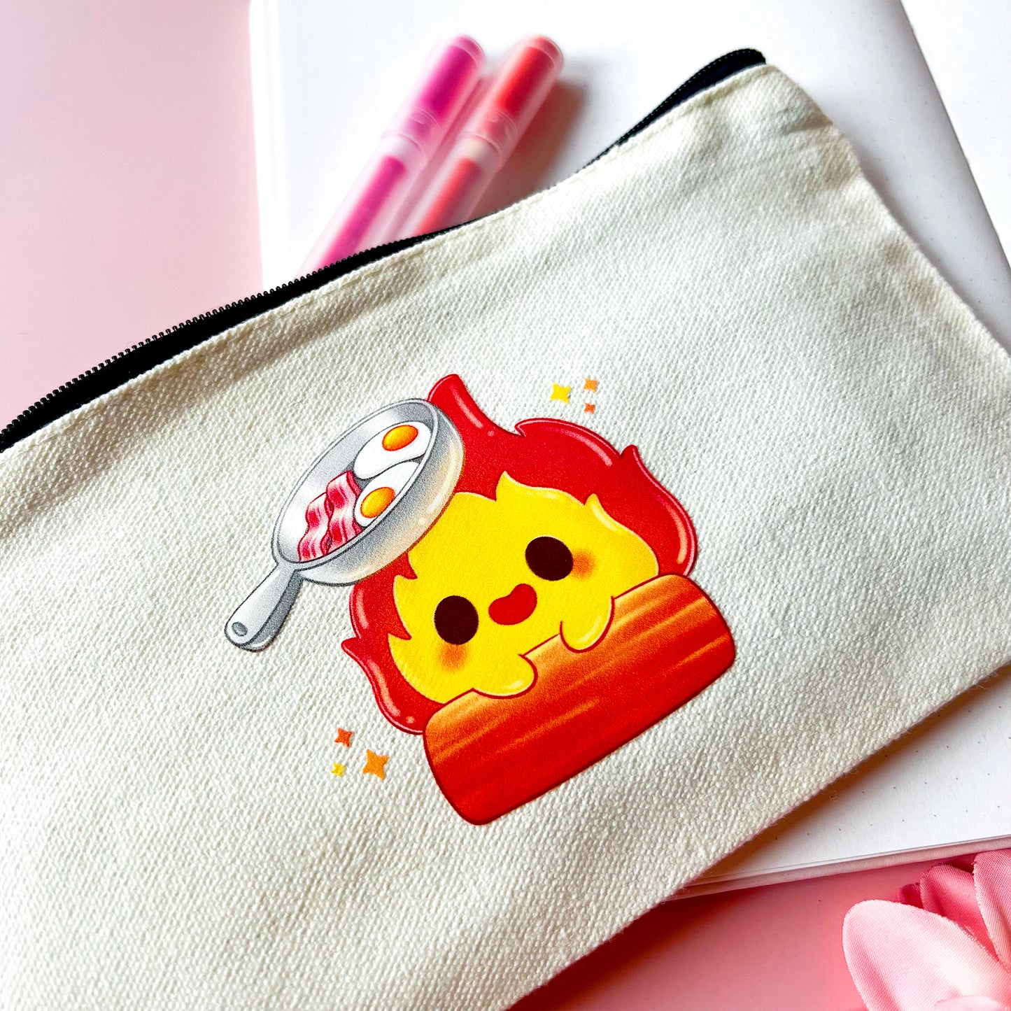 Kleine Tasche mit Feuer