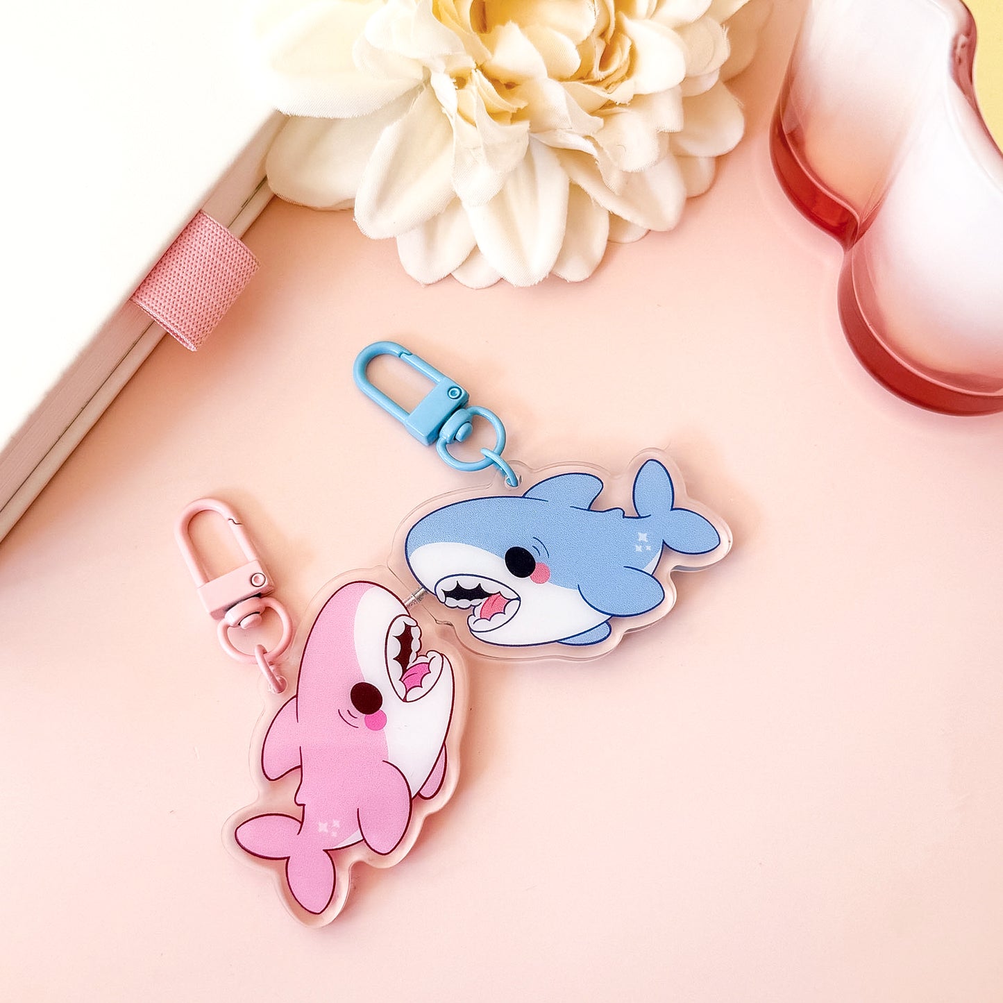 Sharks - Cute magnetic Charms
