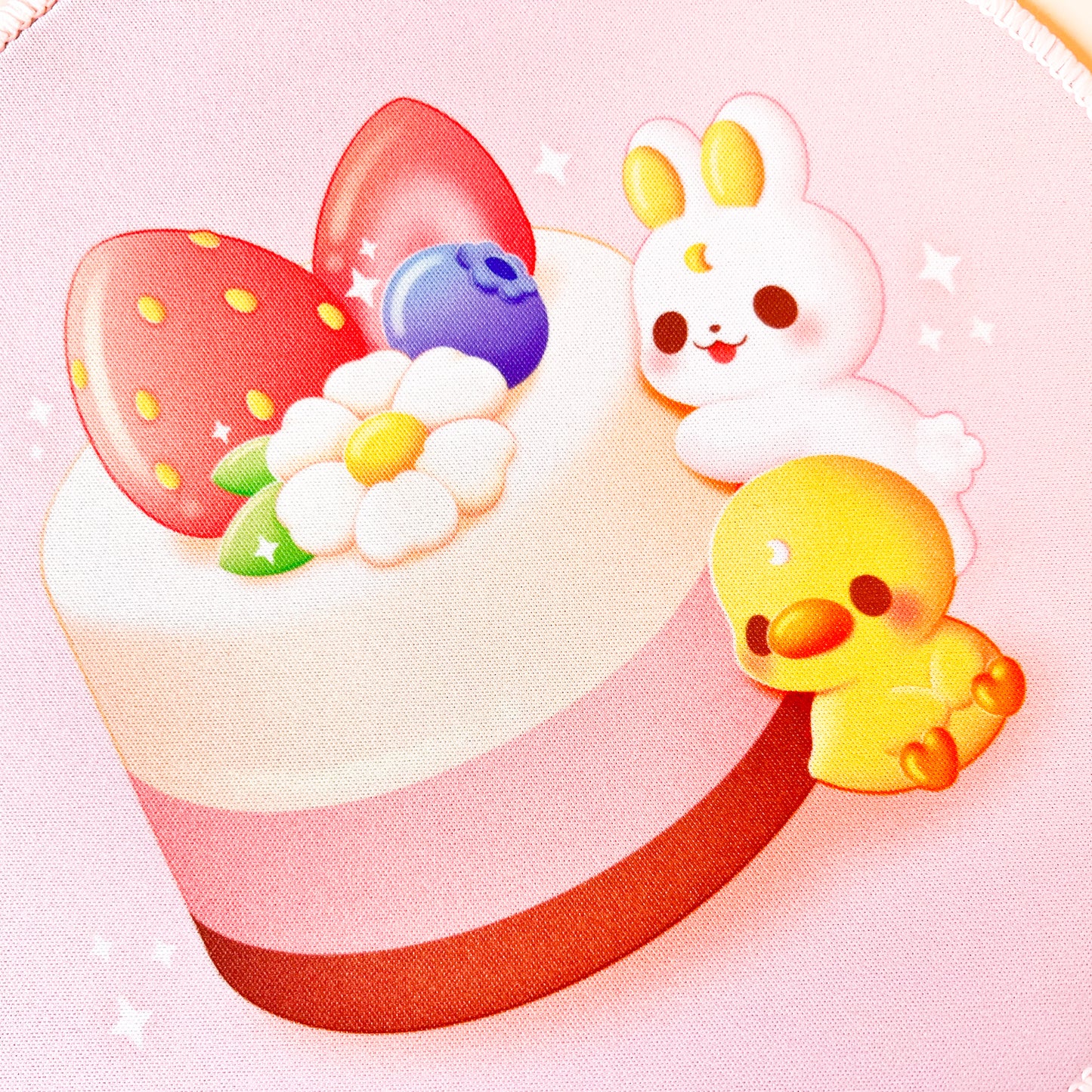 Hase und Ente mit Kuchen Mousepad