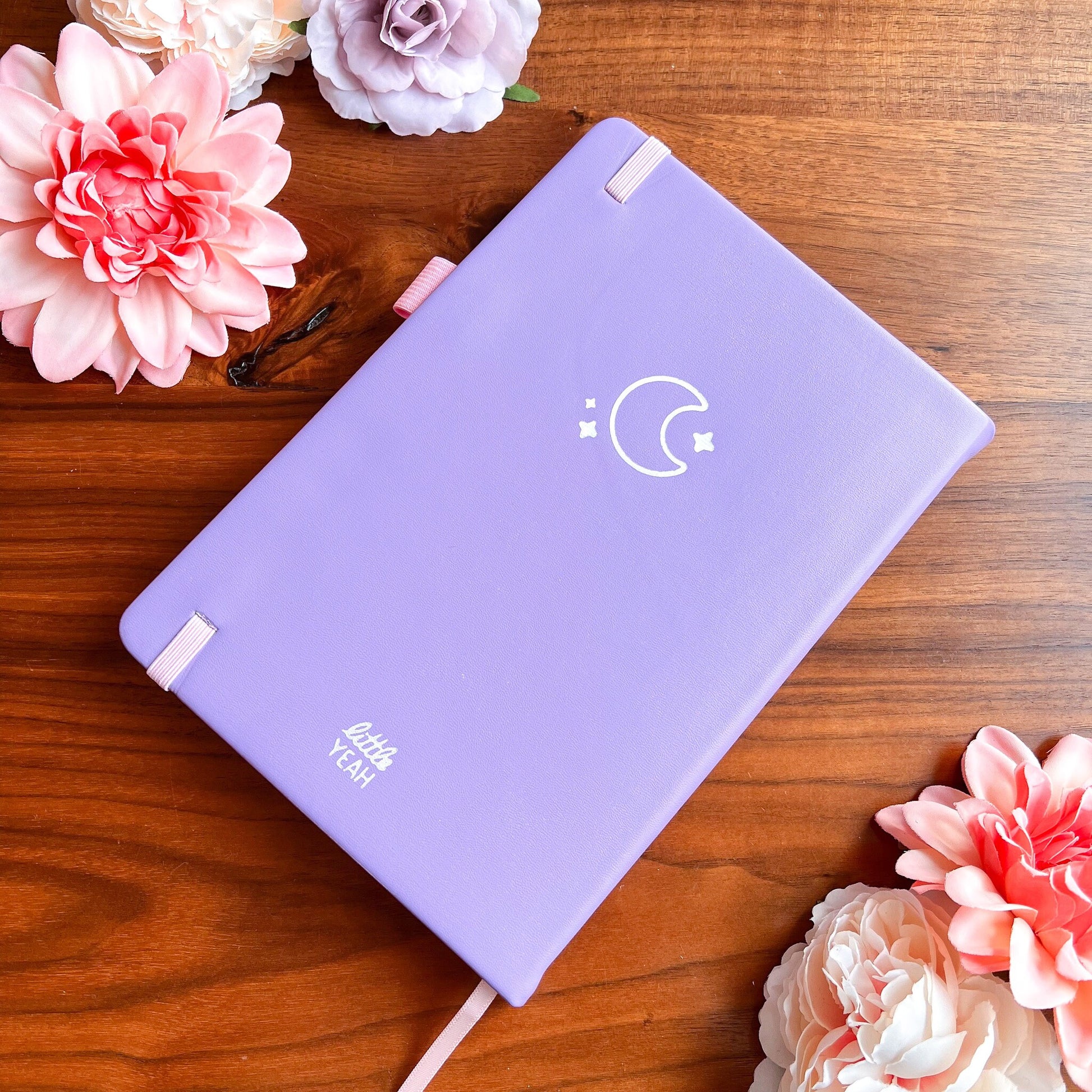 Lila Journal Buch mit Mond Ente
