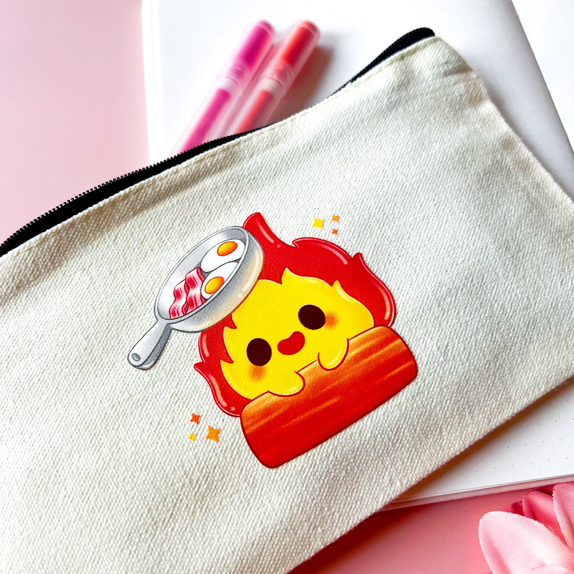 Kleine Tasche mit Feuer