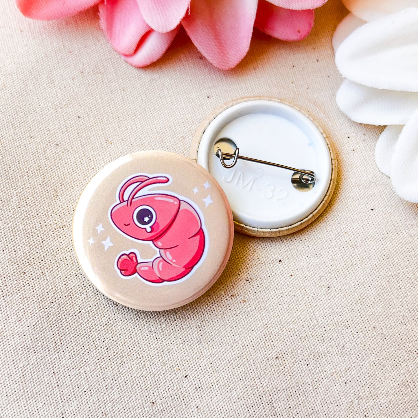 Krabbe mit Rückenschmerzen Button von Little Yeah
