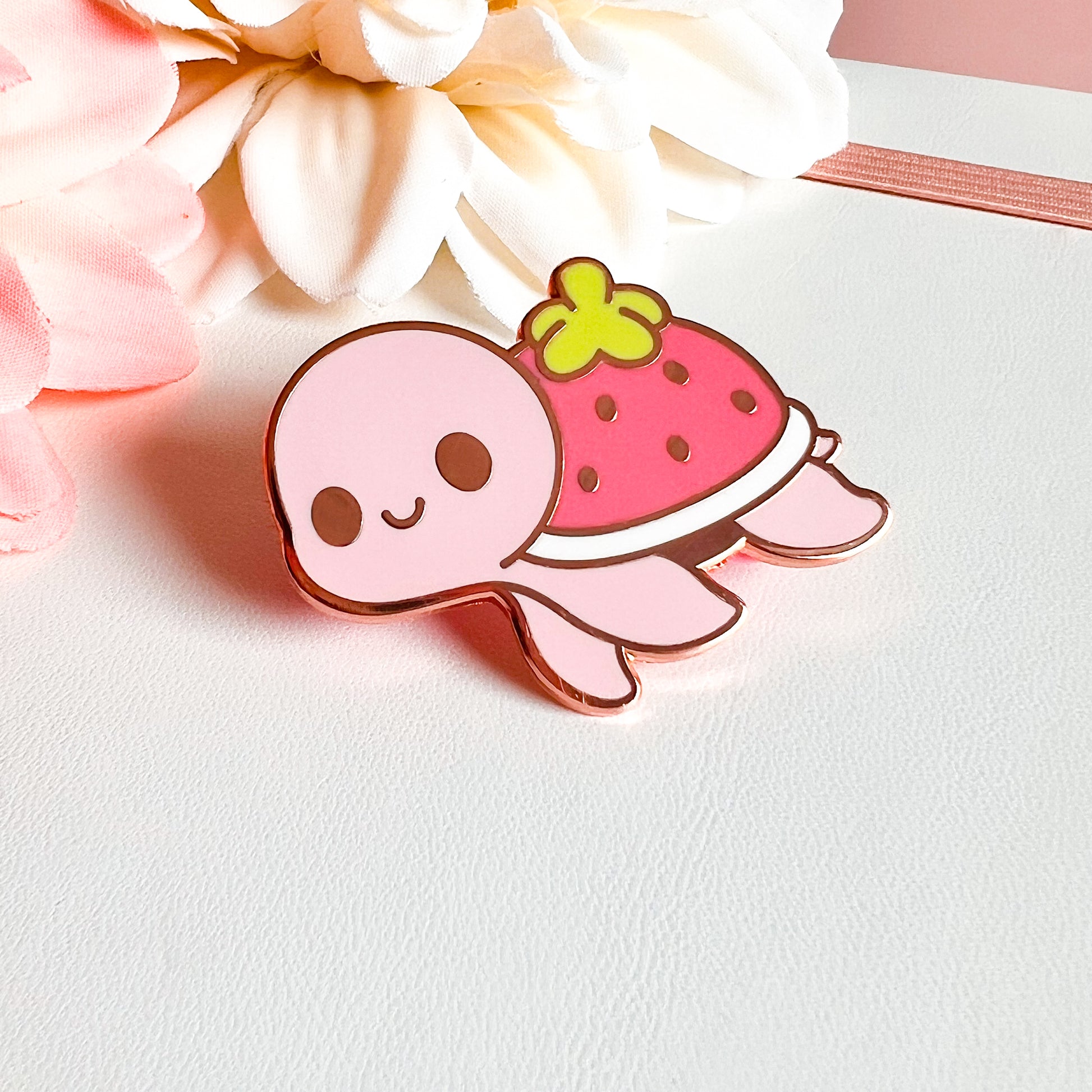 Erdbeer Schildkröte Pin